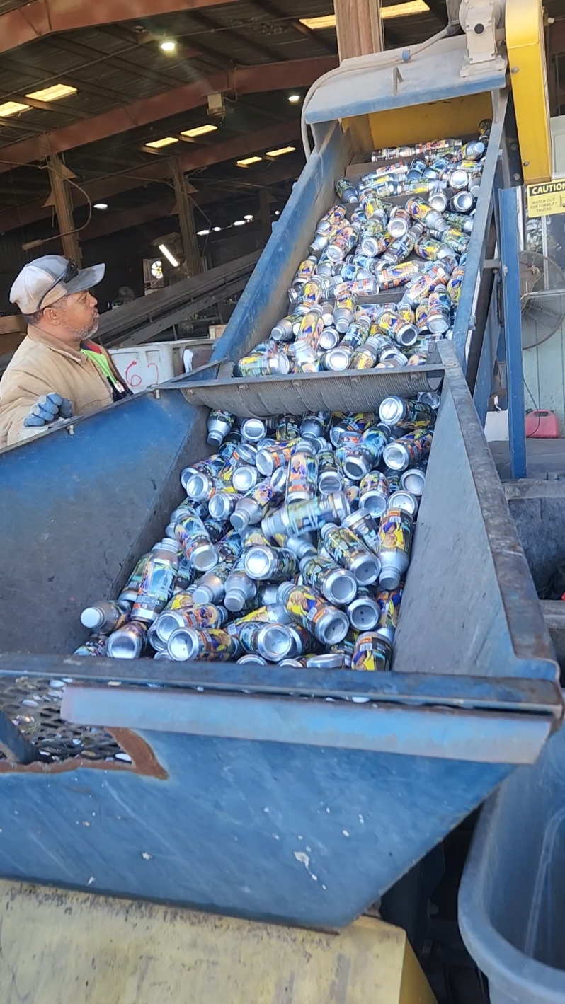 Thuggizzle Recycling Thuggizzle Water Aluminum Cans At Great Northwest Recycling Located At 7386 Grissom Rd San Antonio, TX 78251 When You Drink Thuggizzle Water Your Doing Your Part To Reduce Reuse & Recycle 🏔💧🧊🌎♻️ Part 3 #greatnorthwestrecycling #thuggizzle #thuggizzlewater