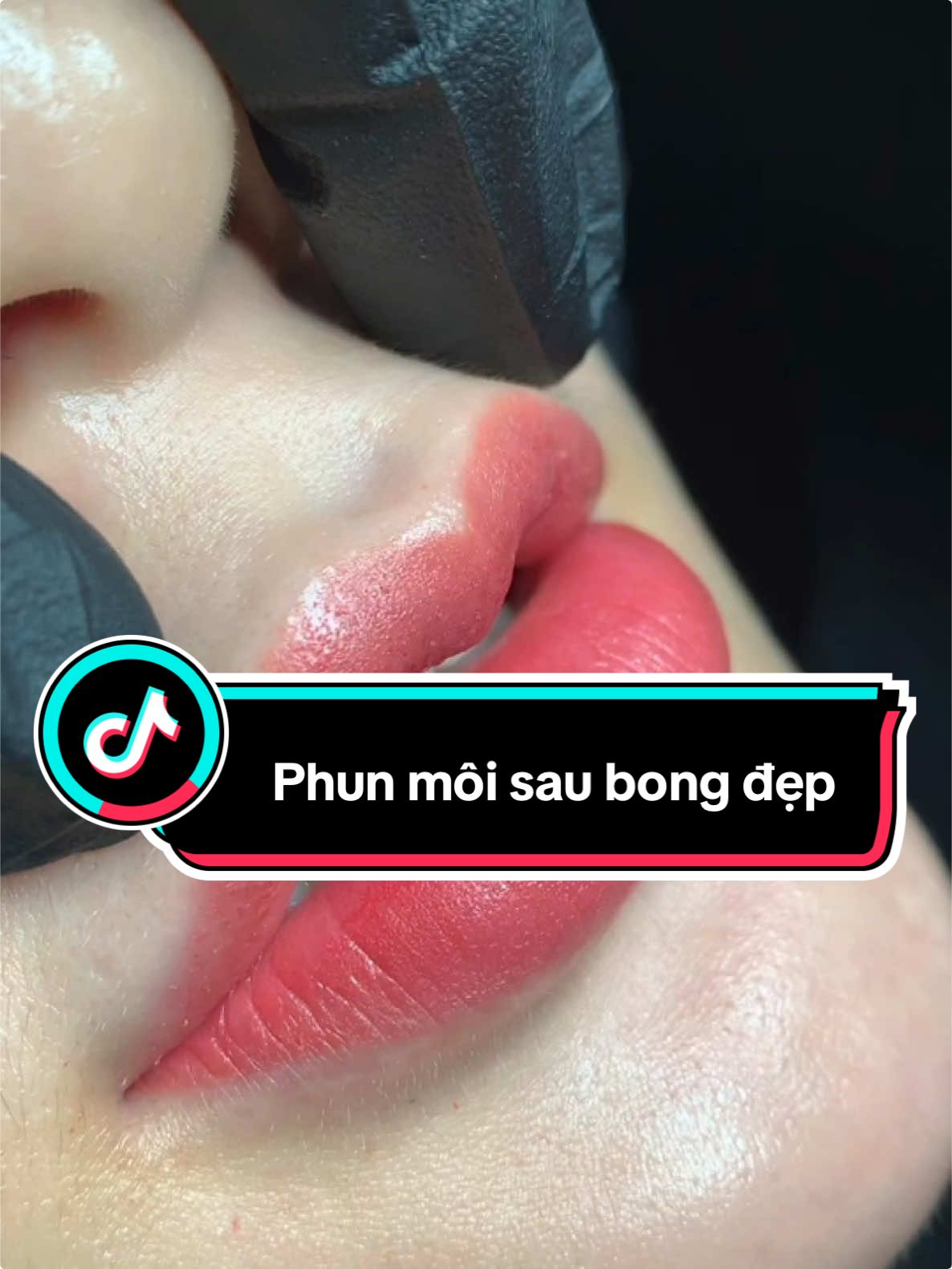 Phun môi sau bong đẹp-10 khách ưng cả 10#học_viện_chimy #chuyên_mực_môi_bám_nhanh_bong_đậm #phun_môi_đẹp #xuhuong 