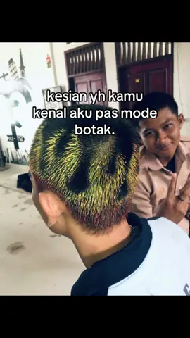 #trendingsong #fotolive #fyp #trendingtiktok #katakatabotak #viralvideo #masukberanda #semuaorang #sorotan 