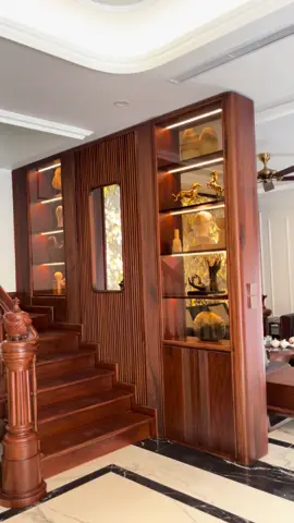 Ốp cột trang trí chất liệu gỗ óc chó-Hoàn thiện nội thất gỗ óc chó cho biệt thự và nhà phố #o#opo#optuongo#opcoto#optrangtrio#optivi#yeny#yenxinhy#yennoithaty#yennoithatgoocchoy#yensangon#noithatgooccho#nhamaygoocchoh#hoanthiennoithatc#congtrinhb#bietthul#lienken#nhapho