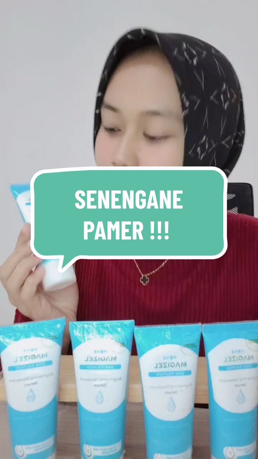 Harus pamer dong kalo gak di pamerin gimana dagangan mau RAME 😂☺ #magizel#pamer#dagangan#deodorant#antiperspirant#bestproducts#ketiak#ketiakglowing#ketiakhitam#bebasbau#keringatberlebih#fyp 