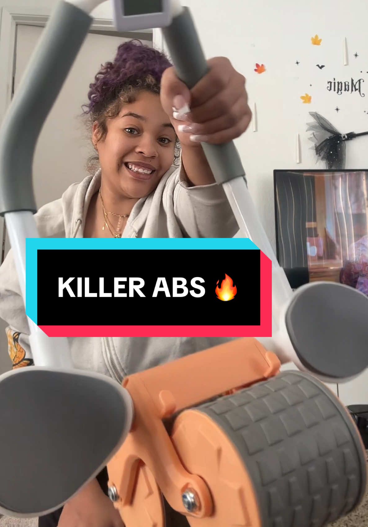 Abs in the comfort of your home! It even comes with a phone holder so cool🤩🏋🏽‍♀️🔥 #tiktokshopblackfriday #tiktokshopcybermonday  #spotlightfinds #exersize #blackfridayearlydeals #blackfridaydeals #blackfriday #tiktokshopholidaydeals #tiktokshopnewarrival  #SuperBrandDay #holidaygiftguide #holidaygift #exercise #abs #ab   #giftsforher #giftsforhim #holidayhaul  #christmas #christmasgifts #cybermondaydeals #cybermonday