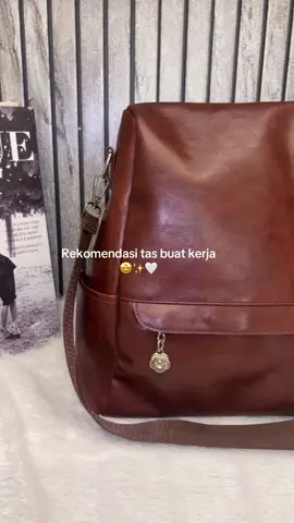 Rekomendasi tas buat kerja💗#tasranselwanita #fypシ゚viral #taswanitakekinian 