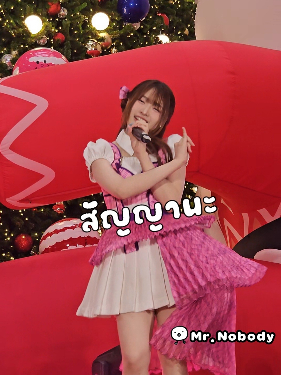 สัญญานะ - Sindy [FanCam] Roadshow #Sukinanda at Central Nakhon Pathom @ว่อปู้จือเต้าๆๆ #SindyBNK48 #BNK48 