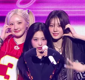 Ending fairy so cute 😝 #BABYMONSTER #베이비몬스터 #BAEMON #ASA #아사 #ENAMIASA #ASABABYMONSTER #AHYEON #아현 #JUNGAHYEON #AHYEONBABYMONSTER #PHARITA #RAMI #RORA #asahyeonworld#asyp 