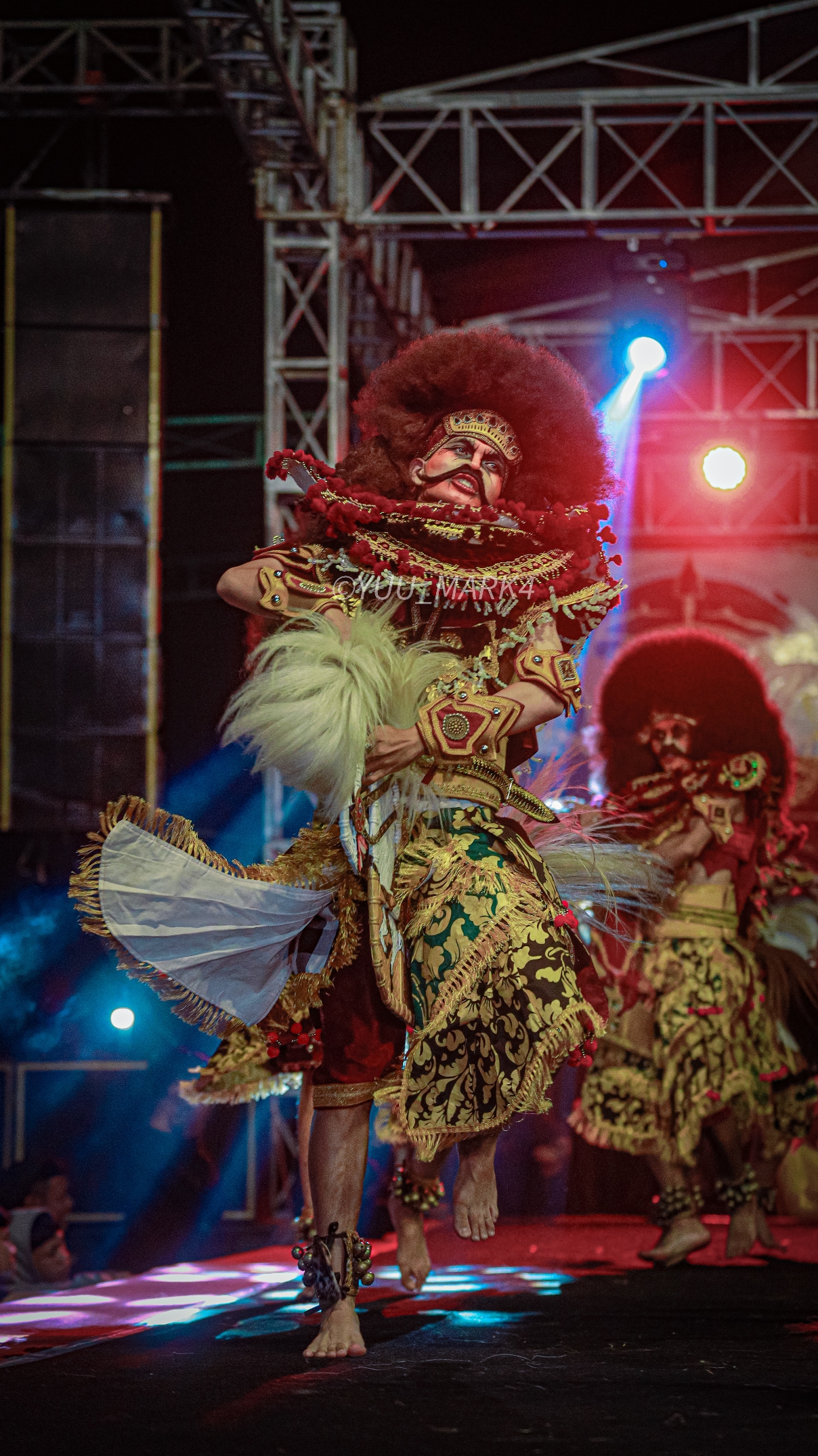 🔥𝐑𝐀𝐘𝐎𝐍 𝐒𝐈𝐍𝐃𝐎𝐑𝐎 𝐒𝐔𝐌𝐁𝐈𝐍𝐆🔥 Grup kesenian tradisional dari Kabupaten Temanggung, provinsi Jawa Tengah #temanggung #jaranan #kudalumping #jarankepangtemanggung #Love #kesenian #indonesia #seni #tari #jawatengah #foryou #temanggunghits #tradisional #dance #fyp #canon #davinciresolve #red #viral #rayon #sindoro #sumbing #wonderfulindonesia #jarankepangtemanggung #kudalumpingtemanggung 