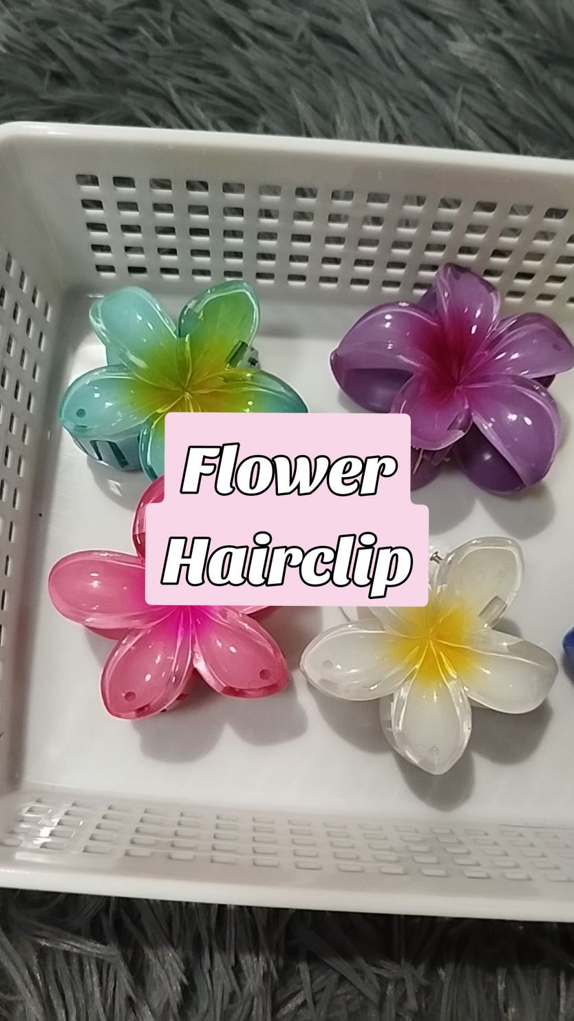 Don’t miss out on these adorable flower hairclips! Get yours now! Check out the yellow basket✨ #flowerhairclip #hairclip #hairaccessories #hairclipstyle #cuteandcolorful #hairaccessory #trending #viral #tiktokfinds #tiktokbudolfinds #mommylhoisandakishop #fyp #fypage #fyppppppppppppppppppppppp 