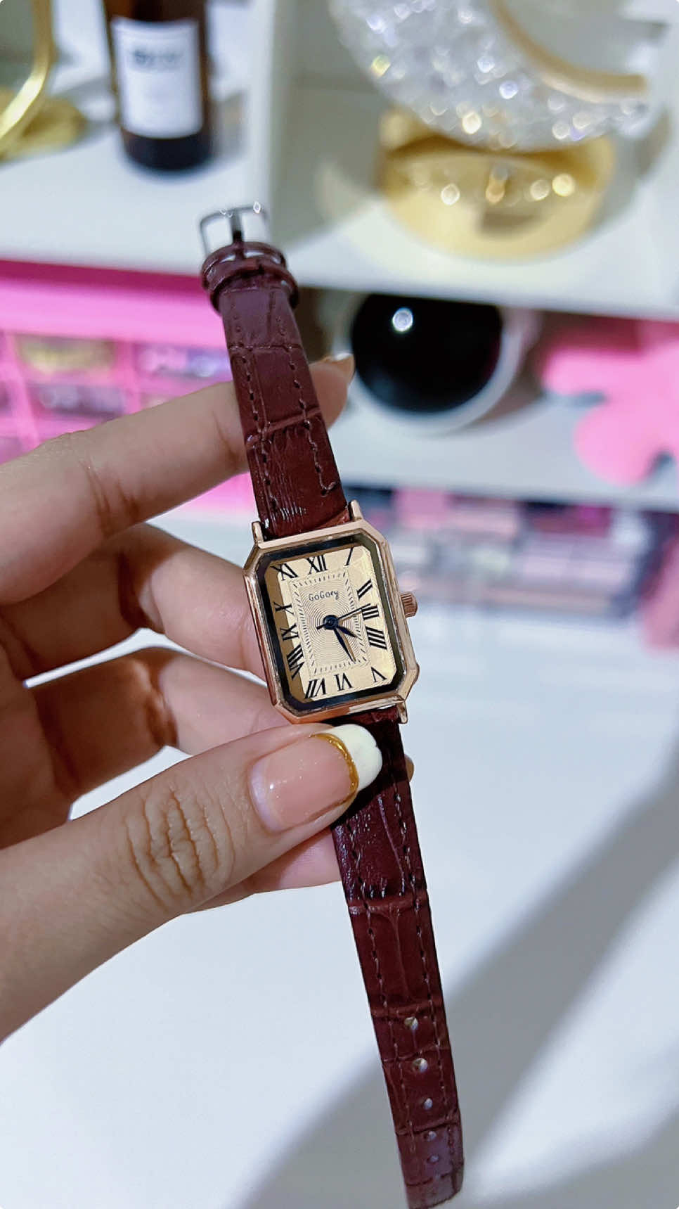 vintage watch 😍💫 #watch #wristwatch #vintagewatch #watchforwomen #wristwatchcheck #oldmoneyaesthetic #accessories 