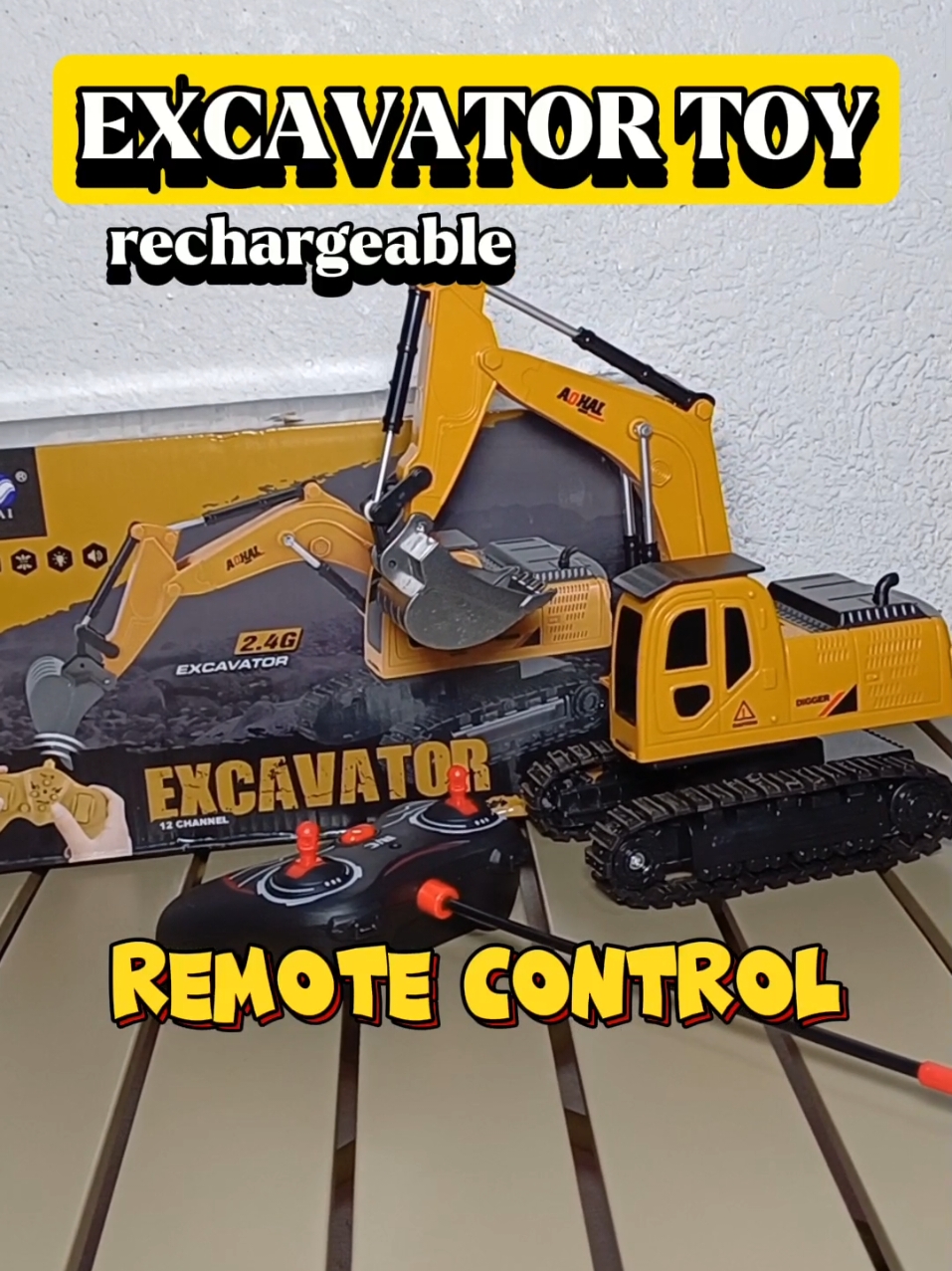 EXCAVATOR TOY rechargeble. REMOTE CONTROL. MAGANDANG PANG REGALO SA MGA KIDS mababawasan na ang pag cecellphone nila. At matagal pa malowbat. #remotecontrol #excavator #rechargeable #toyforkids #gift #xmasgift #affordable 