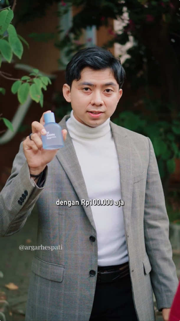 Cara Arga didik anak keren banget! @minisoshopid @Miniso Official  #SerialTikTok #TikTokTainment #TikTokSeries #TikTokSeriesFuture
  #minisoindonesiaperfume #Mypedebooster #miniso #drama #argarhespati #suneedaycreative #dramatiktok #viraltiktok #anak #kerja #ayah #mendidik #mandiri  
