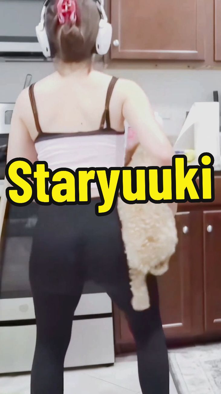 que bonito perro tiene Staryuuki, no piensan igual? 🐶 diganme en los comentarios que opinan #staryuuki #staryuukiii #fyp #parati #fandelobueno0 #outfit #perro 