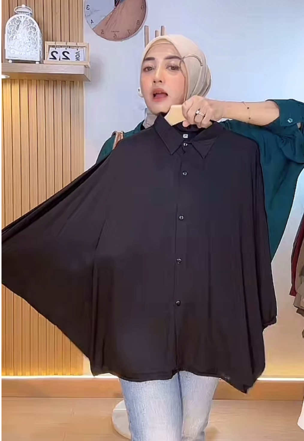 ZIKA BLOUSE POLOS BATWING