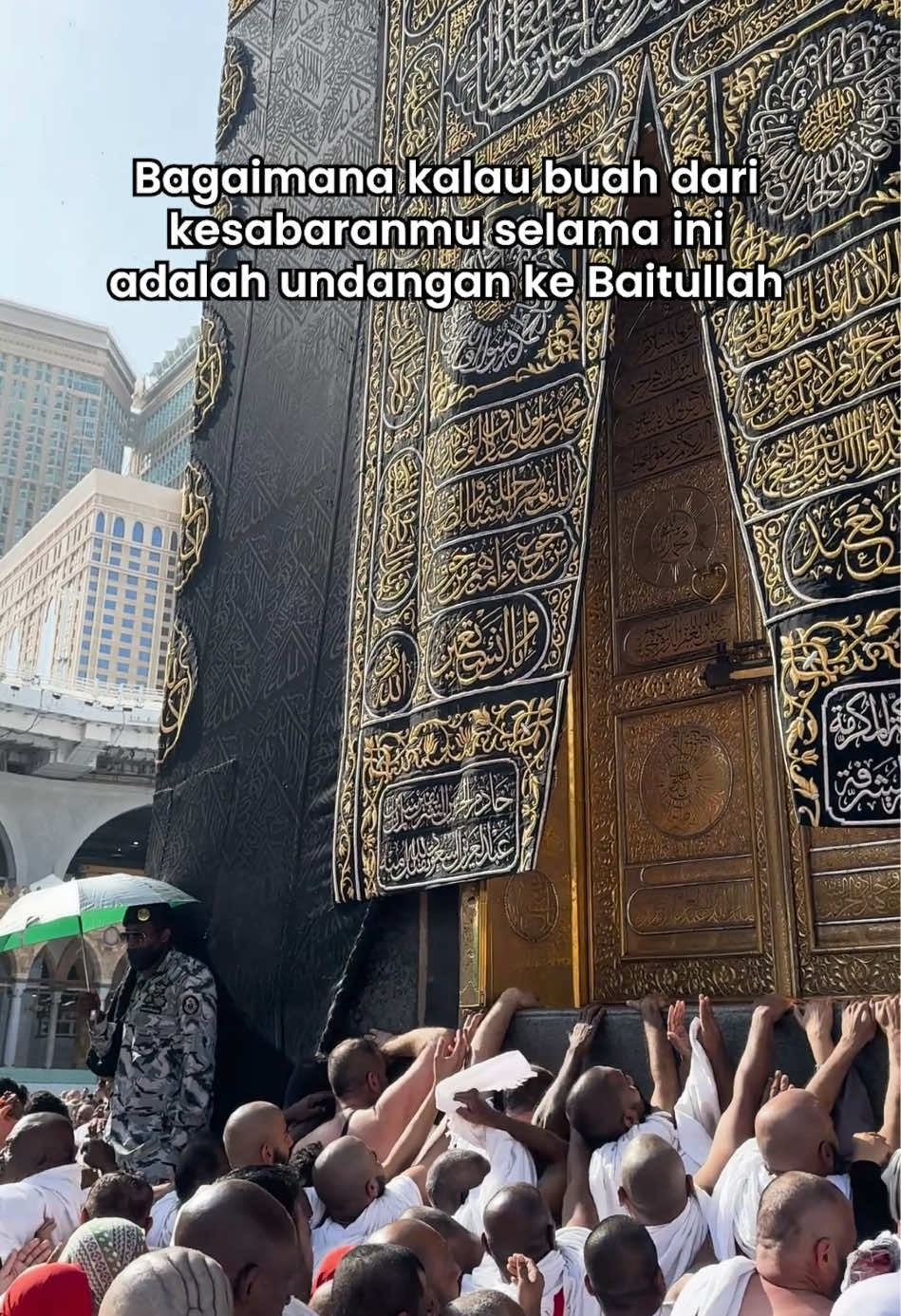 Diriwayatkan oleh Abu Hurairah radhiyallahu 'anhu dan tercantum dalam Kitab Riyadhus Sholihin Serta hadits riwayat Muslim, Rasulullah bersabda, 