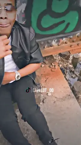 muxu yehey jaceylka lasheego 🔥🔥💘#foryou #wizzmohaa00 #jirday #somalitiktok #somalilyrics🌺😕💎 #lyrics_songs 