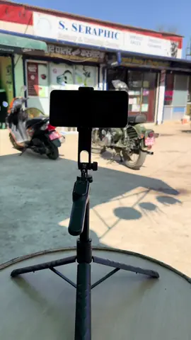 K28 Multi purpose upto 5ft long extendable stick for GoPro, Mobile phone, Camera.  ✅ Vertical or Horizontal mobile angles ✅ strong built quality  ✅compatible with Mobile, Action Cameras, Camera  ✅upto 5 ft long  ✅Stable tripod stand  ✅Handheld 360 degree rotate Stabilizer manual  To order, DM us on instagram page or whatsapp 9801021880.  Delivery all over Nepal.  #bikerskinmelhub #k28 #stick #selfiestick #gadget #goviral #foryou #bestproduct 