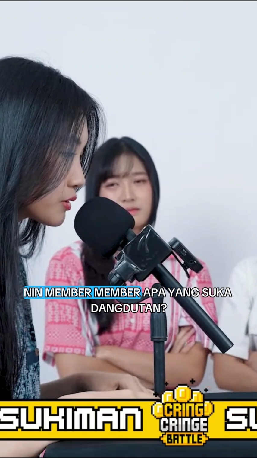 delynn jokesnya bisa juga oniel smpe ketawa gtu😭🤣  cr: yt JKT48TV #delynnjkt48 #jkt48newera #fypシ 