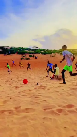 kubadda neefteyda ninkii bacaad ku dheelay  lee garan kroh⚽🫶