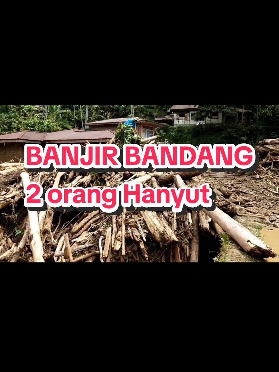 Laporan Sementara kejadian Banjir di jorong Siamang Bunyi , Nagari Kubang, Kec. Guguak Hari : Sabtu Tgl   : 23 November 2024 *Kronologis : Akibat Intensitas hujan yang cukup tinggi Pada hari Jum'at 22 November 2024, Pukul 23.00 wib telah mengakibatkan meluapnya air batang lampasi (banjir bandang dan tanah longsor). *Korban Jiwa :  2 jiwa hilang/hanyut (suami istri) *Kerugian : 8 rumah rusak berat 1 mobil ambulance (hanyut) 1 motor (hanyut) 6 ternak kambing (hanyut) *Kondisi Terkini : SAR gabungan sudah menemukan 1 korban (lk) yg hilang/hanyut di Pauh Sangik Kec.Akabiluru dalam kondisi MD dan sudah dibawa ke puskemas Batu Hampa untuk pembersihan dan diantarkan ke rumah duka. SAR gabungan hingga saat ini masih melakukan pencarian dan evakuasi terhadap korban (pr) yg masih belum ditemukan dan masih melakukan pendataan dilapangan #banjirbandang #prayfor50kota #siamangbunyi #guguak 