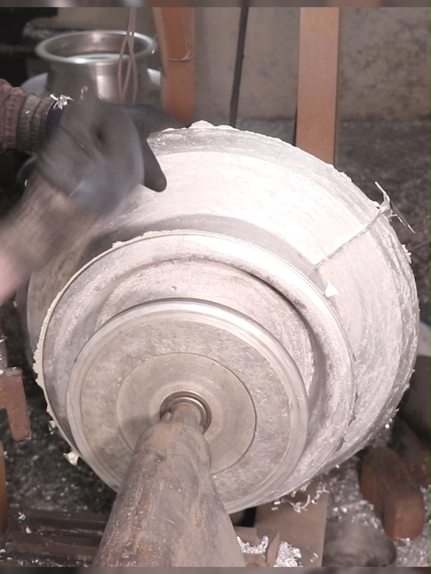 Cauldron Manufacturing #fyp #manufacturing #cauldron #howitsmade