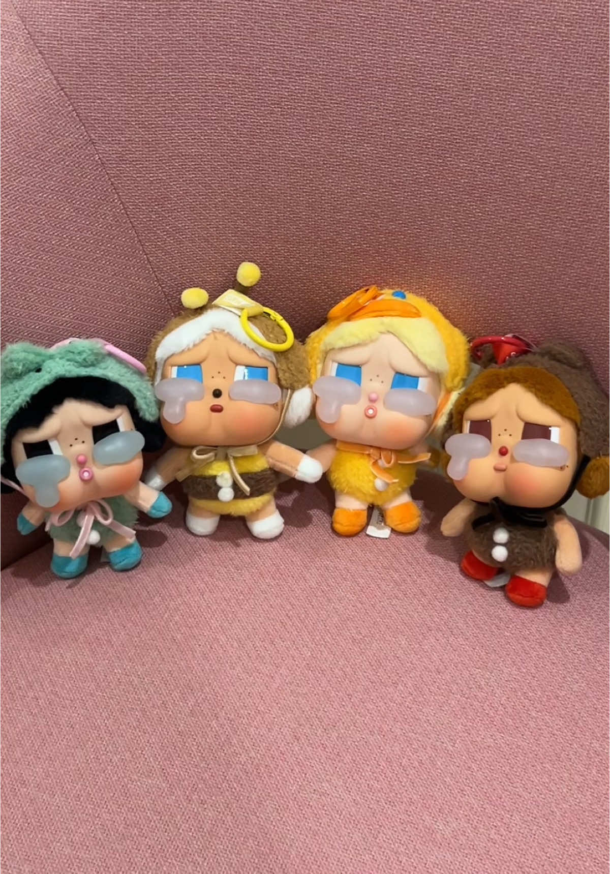 cuteness overloadloadddd 🥰 got some extras for you guys! charmpool on IG! #unboxwithme #unbox #asmr #asmrunboxing  #crybabycryingagain #popmartid #popmart #crybaby #fyp 