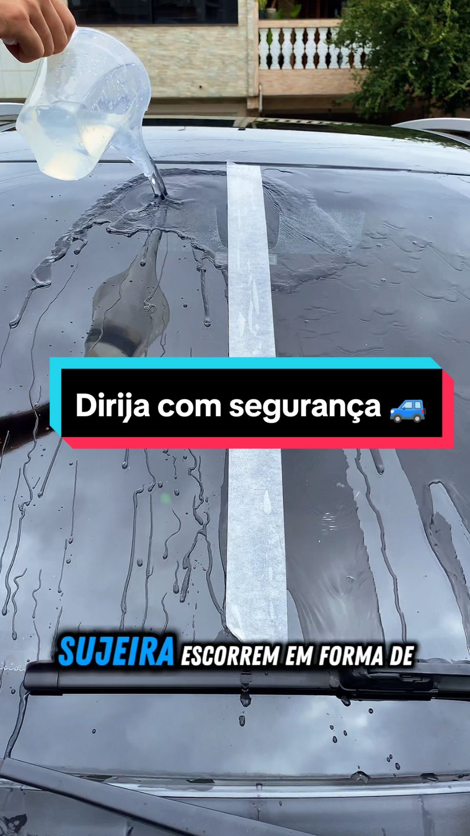 Quer mais segurança ao dirigir? 🚘 Então já anota essa dica: com esse repelente de água, sua visibilidade vai melhorar muito em dias chuvosos, além de facilitar a limpeza do veículo. Ah, e é claro que #TemNoMagalu! 💙 #parabrisa #produtosautomotivos #esteticaautomotiva #detalhamentoautomotivo #carsoftiktok #LuDoMagalu #MagazineLuiza Código: gg1g5079cb