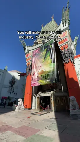 Hollywood is waiting for you. ✨💫🌟 #mayerfilmmaking #filmmakerslife #filmmakersoftiktok #manifestingtok #screenwritersoftiktok #fyp #chasingdreams #artistontiktok #losangeleslife #filmmaker #manifesting #losangeles 
