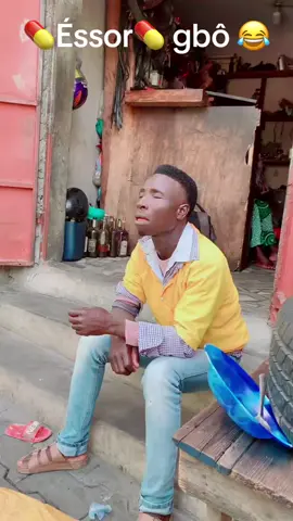 #benintiktok🇧🇯 #tiktokbenin🇧🇯 #rires😂 #poutoi👊🏻👊🏻 #😂😂😂😂 