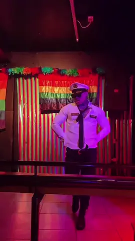 Tu capitan  #foryou #parati #model #fyp #viralvideos #lima 