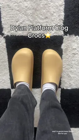 @Crocs absolutely ATEEEE with these dylan platform clogs! I want every color now! Theyre so comfortable and cute! #crocs #dylanclog #platformshoes #crocsgang #shoestyle #shoecheck #clogs #tiktokshopblackfriday