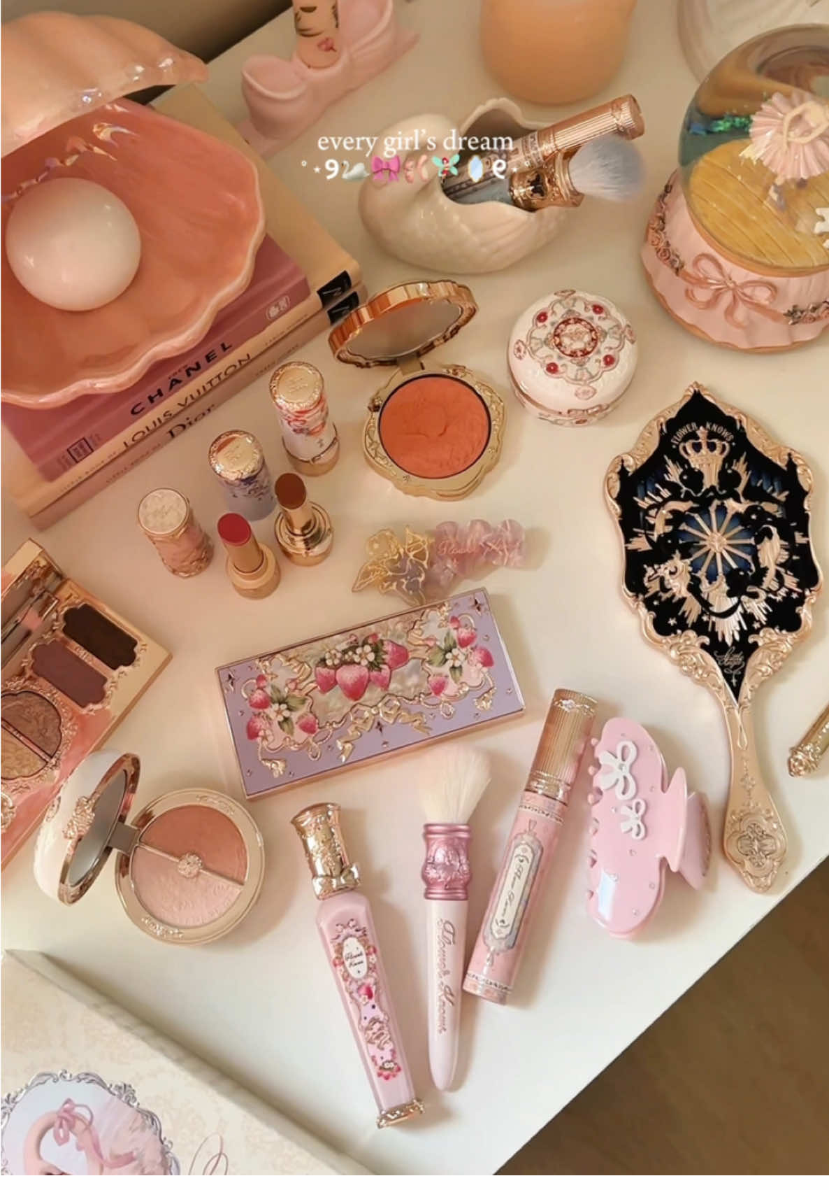 Living my princess dreams with this enchanting @Flower Knows Makeup collection ✨👑 Every shade is a fairytale waiting to be told! 🧚🏻‍♀️🎀  The Flowerknows Black Friday sale is on—grab your favorites now! 🦢🎀💗 #makeup #coquette #room #flowerknows #fyp #foryoupage #coquetteaesthetic #princesscore 