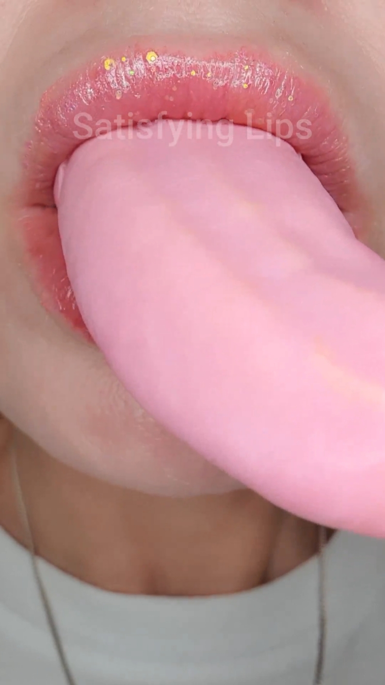 ASMR Satisfying Eating! What's Your Birth Stone? #asmr #asmrsounds #satisfyinglips 