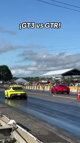 ¿Con cual te quedarias? #porsche #gt3 #992 #nissan #gtr #r35
