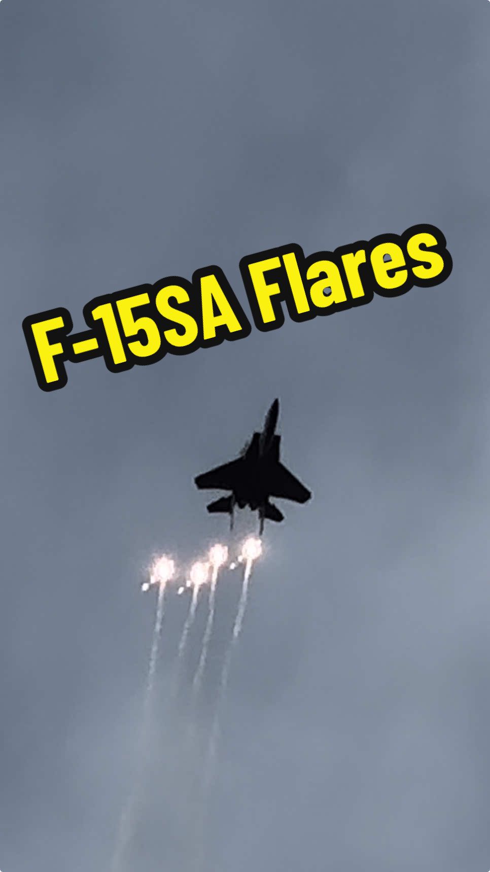 ‎متع نظرك باستعراض مقاتلة القوات الجوية الملكية السعودية F15-SA 🇸🇦 #fyp #airforce #f15 #aviation #plane #saudiarabia🇸🇦 #saudi #explore #trending #trend #fypシ゚ #fly 