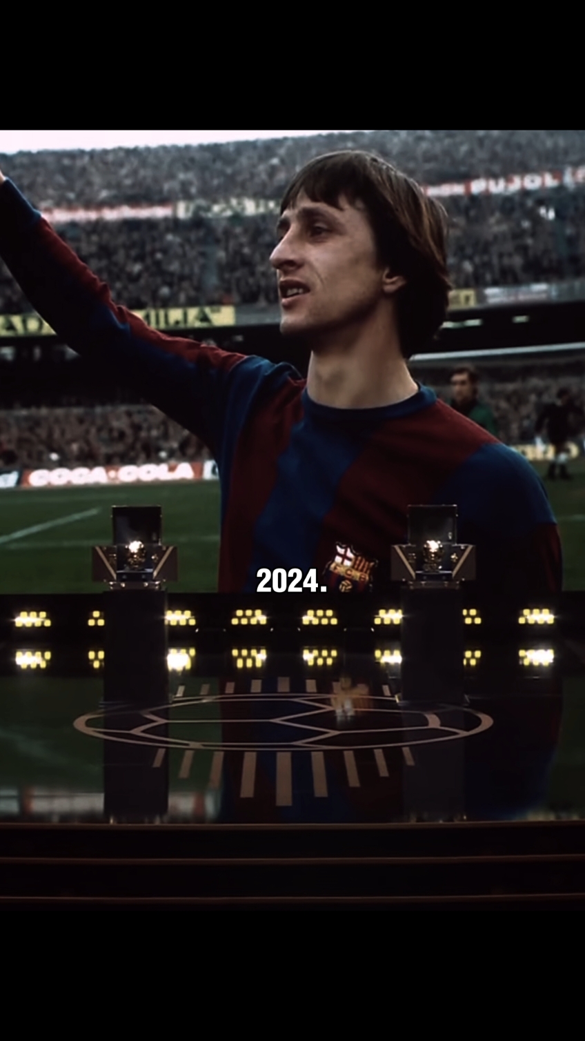 he knews he is immortal... #football #futebol #futebolbrasileiro #brasil #netherlands #ajax #laliga #barcelona #fcbarcelona #fcb #cruyff #johancruyff #fyp #futbol #fy