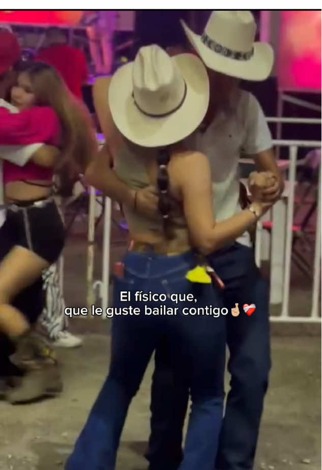 ❤️‍🔥 #norteñasconsax🎷 #huapangosperros #baileschingones #huapangosbailes #tendencia #content #contenidotiktok #hazmeviral #fouryou #goviral #goalscouple #goals #noviosgoals 