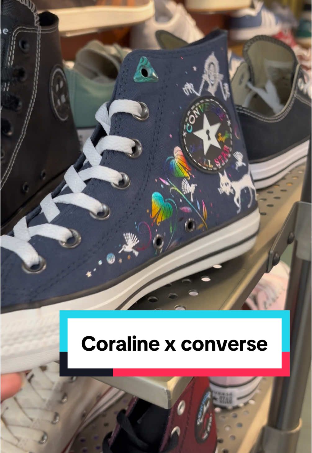 Was only able to afford 1 pair lol      #fyp#coraline#converse#paratiiiiiiiiiiiiiiiiiiiiiiiiiiiiii#coralineylapuertasecreta#coralinexconverse#coralinejones#wybie#theothermother#conversexcoraline#journeys#laikastudios#laika@LAIKA Studios@Journeys 