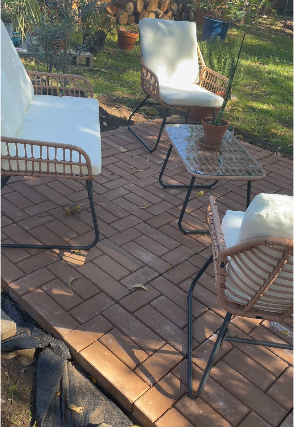 Outdoor patio furniture #outdoorpatio #outdoorliving #outdoorlivingspaces #blackfridaydeals 