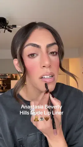 Replying to @Shelley this is hands down my perfect EVERDAY lip liner and its by @Anastasia Beverly Hills in the shade hazelnut! Its the perfect nude lip liner! #lipliner #lipliners #anastasiabeverlyhills #abh #makeupmusthaves #liplinercombo #lipcombo #blackfridaydeals #tiktokshopcybermonday #tiktokshopblackfriday 