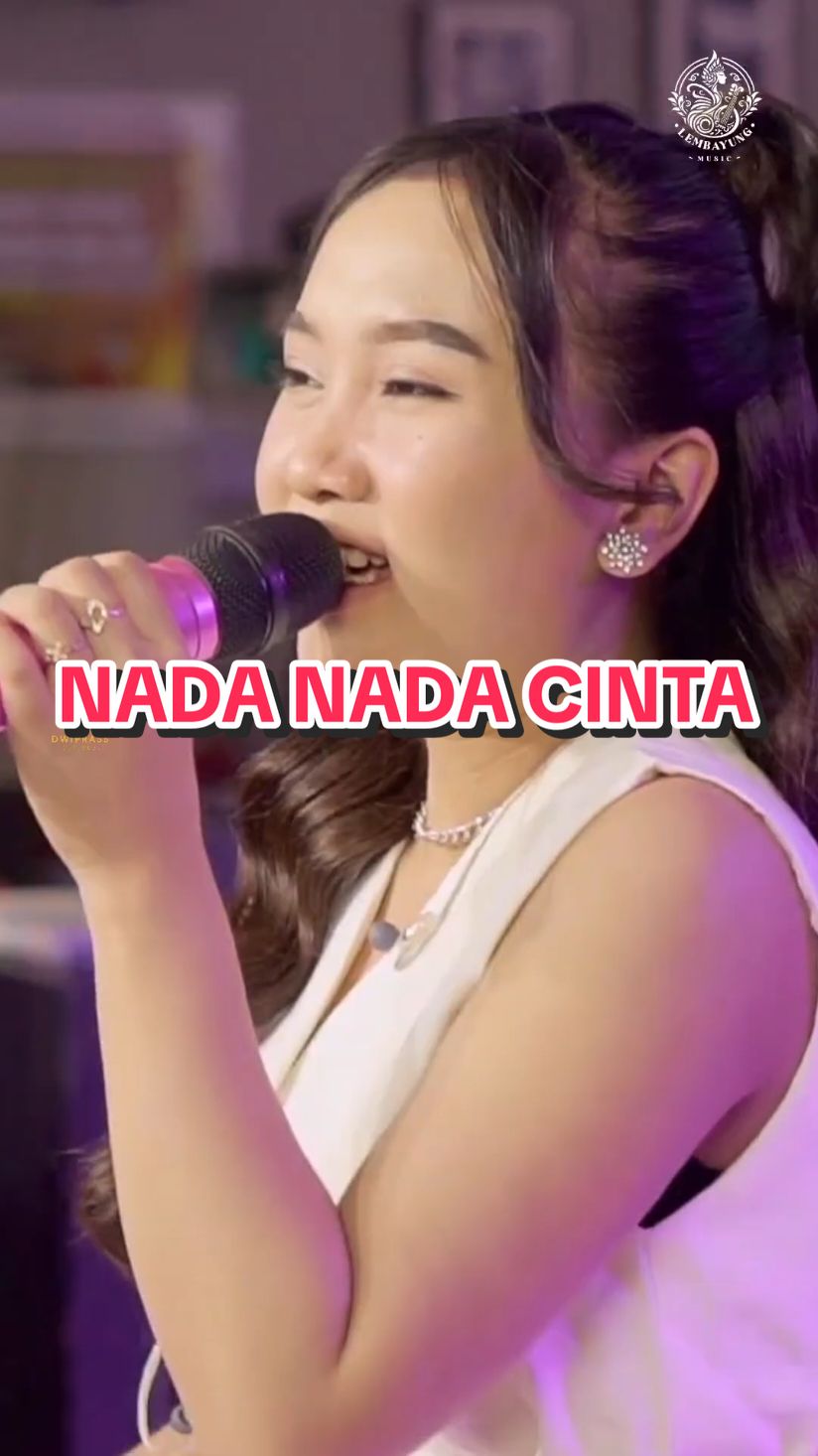 NADA NADA CINTA  Title  : Nada Nada Cinta  Artist  : @Diva Hani🐙  Songwriter : Evie Tamala  Music  : @LEMBAYUNG MUSIC  Source  : YouTube Lembayung Music  ………………………………………………………… #nadanadacinta  #divahani  #lembayungmusic  #fypシ゚  #dwiprass  …………………………………………………