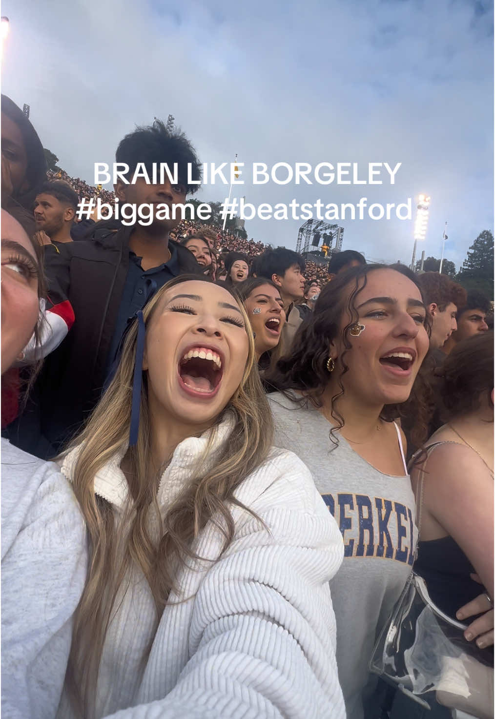 I WATCHED, I LET IT BURN 🌲🔥 GO BEARS #biggame #calvsstanford #sports #cal #stanford 