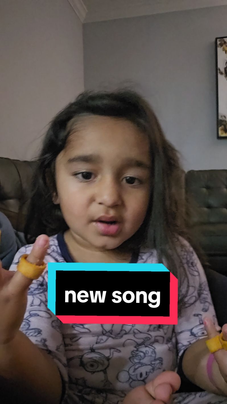 #babysinger #babysinging #singer #toddler #cute #funny 