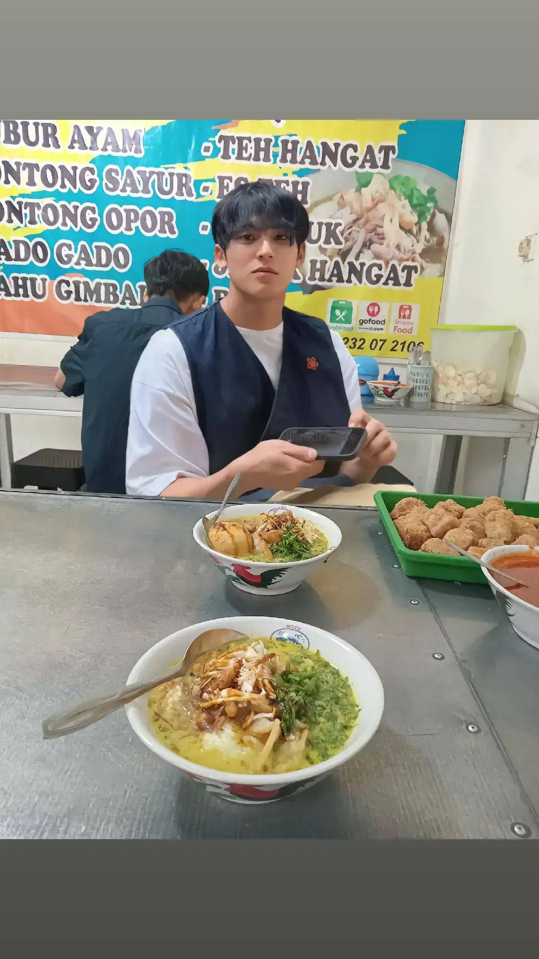 bubur ayam date😋#kimmingyu #mingyu #fyp #seventeen 