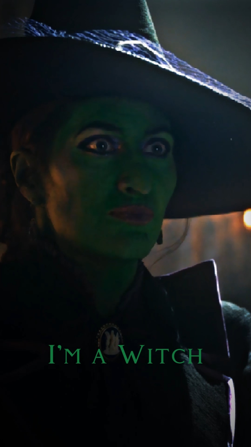 Elphaba and Glinda in The Mcu I just love this oz / wicked reference ... #agathaharkness #wicked #agathaallalong #elphaba #glinda #kathrynhahn #pattilupone #liliacalderu #oz #fu #fyppp #edit #foryourpage #viral #popular #popularvideo #music #funny #meme 