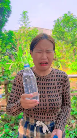 Lần đầu uống thử nước khoáng Quảng Ninh và cái kết