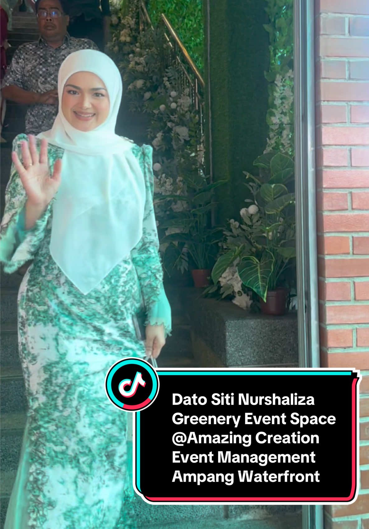 Dato Siti Nurshaliza at Greenery Event Space @ Amazing Creation Event Management Ampang waterfront. #sitinurhaliza #datositinurhaliza @Siti Nurhaliza 