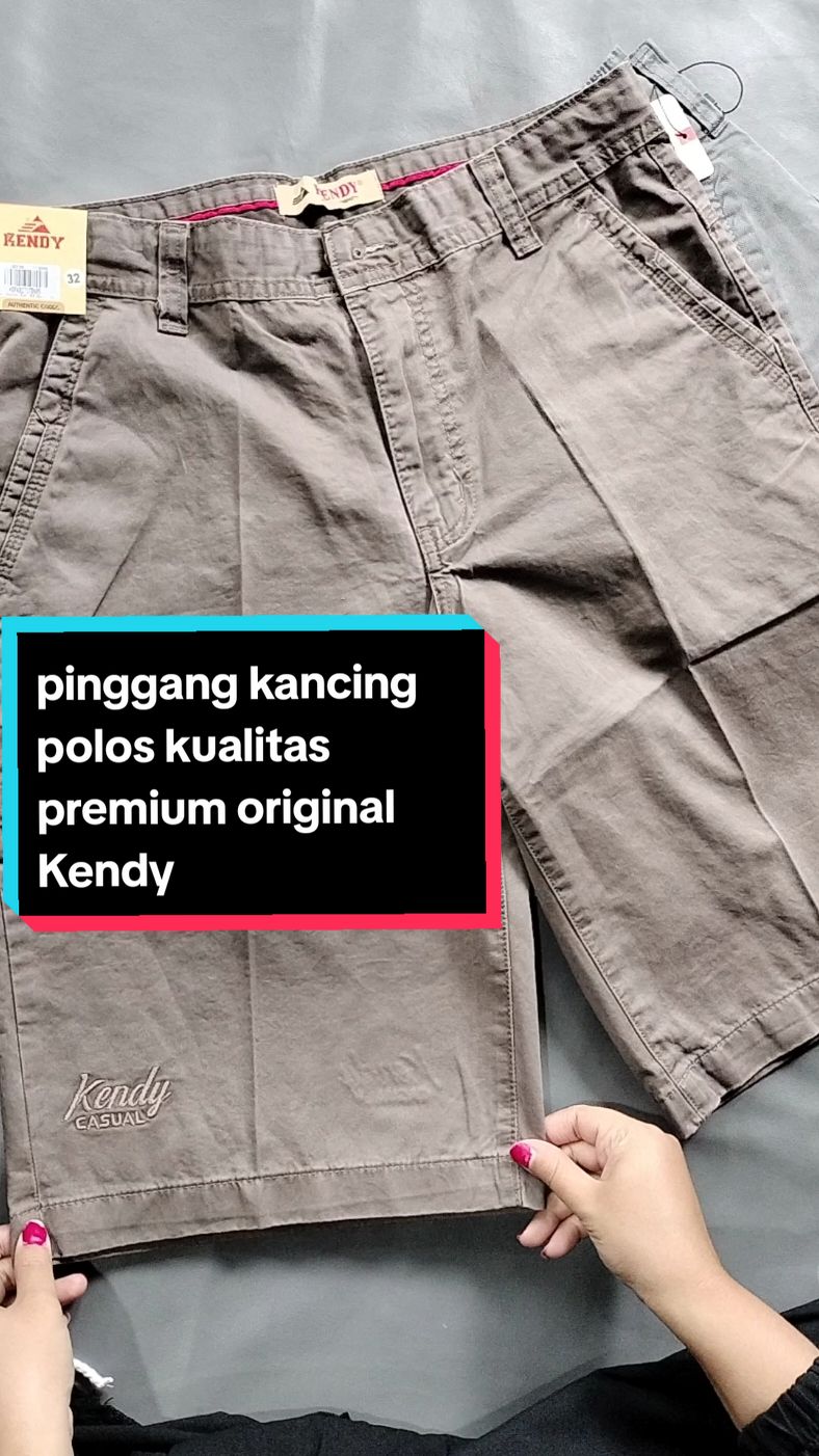 Celana pendek polos pinggang kancing kualitas premium original Kendy kualitas tidak perlu diragukan lagi #rekomendasicelanapria #kendyjawabarat #celanakendyoriginal 