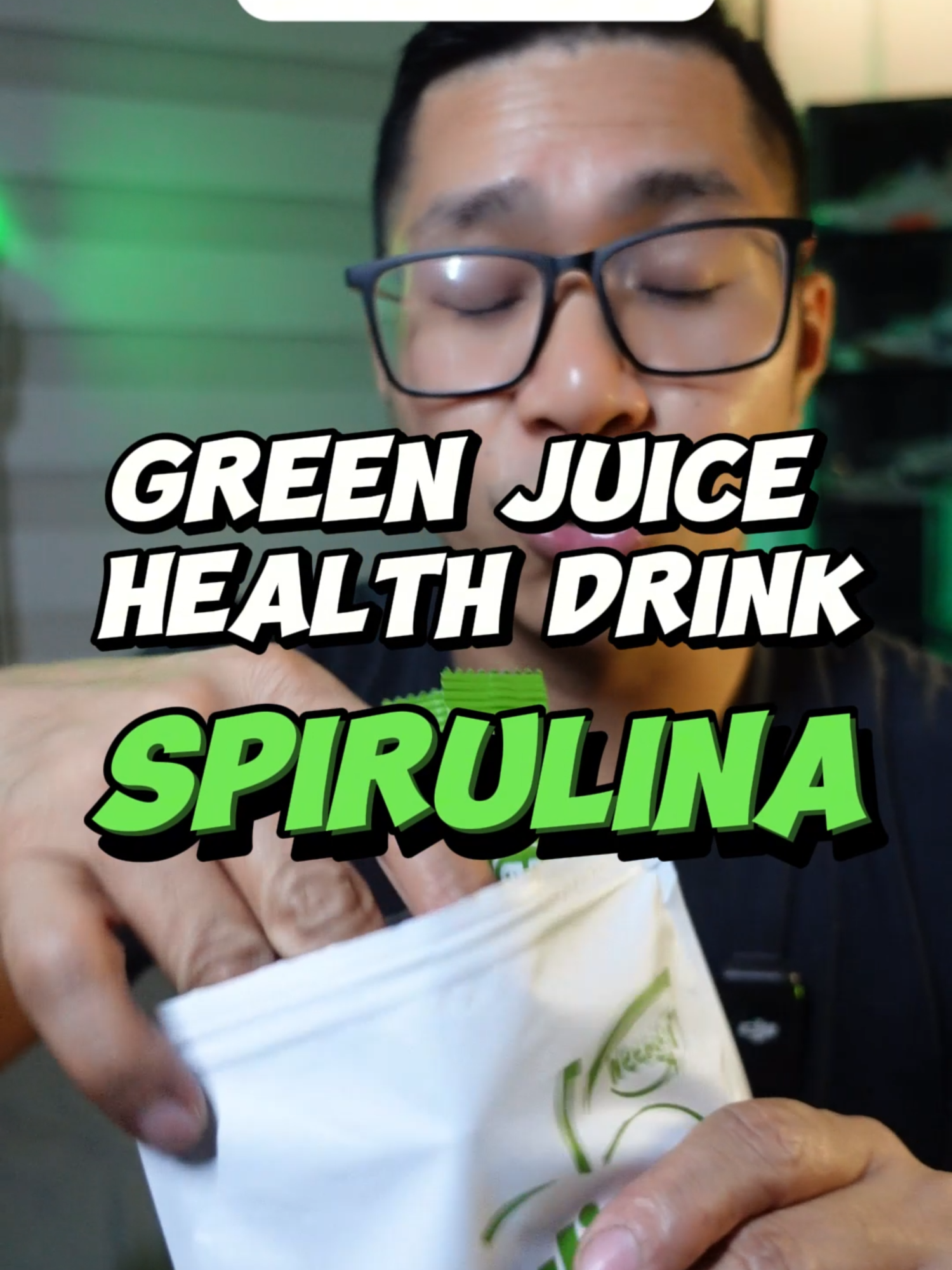 YUNG MASKI WALANG JUICER, MAY HEALTHY GREEN JUICE KA PARIN NA APPLE FLAVOR - WEEKIT7 SPIRULINA DRINK WITH KALE, BARLEY AND PARAGIS FDA #: FR-4000013053251 #health #wellness #greenjuice #juicing #guthealth #paragis #juicer #qualityfinds #applejuice