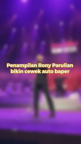 Siapa yang kemarin dateng buat ketemu sama sang idola Rony Parulian 🙌🥰 Gimana udah berhasil dibuat baper belum sama penampilannya semalam 🫣 #smartfren  #100persenuntukindonesia #malam100cinta 