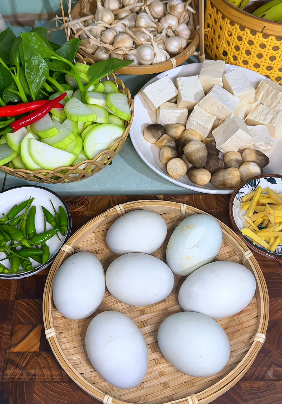 Lẩu Hột Vịt Lộn ngày mưa 🥰#trending #fpyツ #viral #xuhuong #xh #nauan #comnha #cooking #nauancungtiktok #nauan 