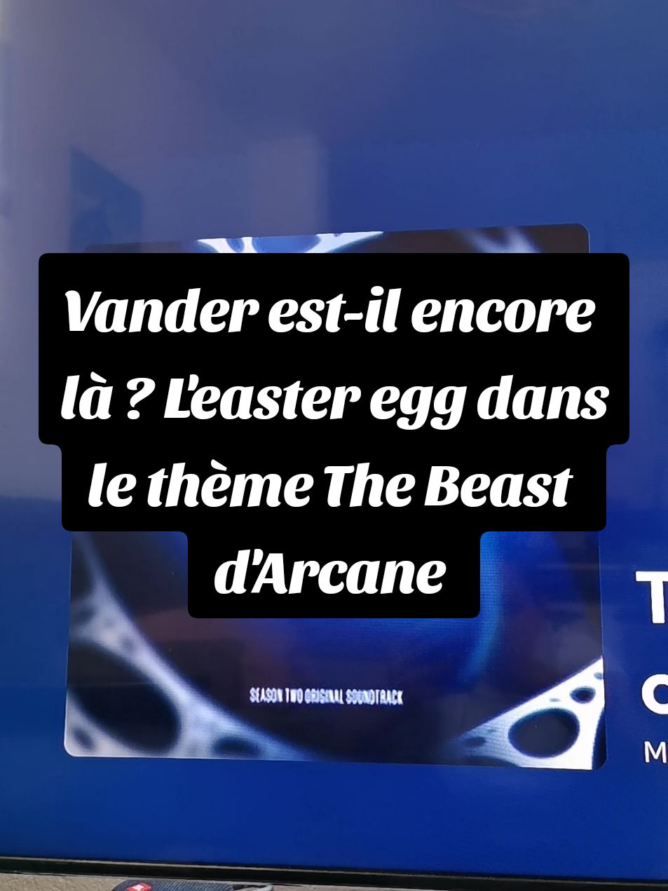 Avez-vous remarqué que le thème associé à l'enfance, celui fredonné par la mère de Vi et Powder, et repris par ses filles, est dans le thème "The Beast", de Vander dans Arcane ? Trop malin. C'est dans l'intro, puis la bête prend le dessus musicalement aussi. #arcane #vander #vi #powder #jinx #thebeast